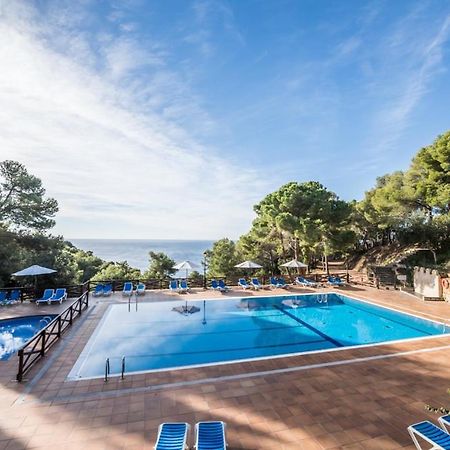 Camping Sunissim Cala Llevado 4 By Locatour Hotel Tossa de Mar Ngoại thất bức ảnh